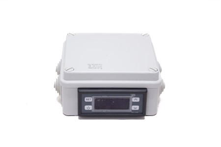 DIGITAL TEMPERATURE CONTROL -40-99°C, 230V + IP65 BOX