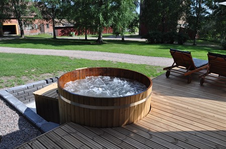 Exclusive hot tubs